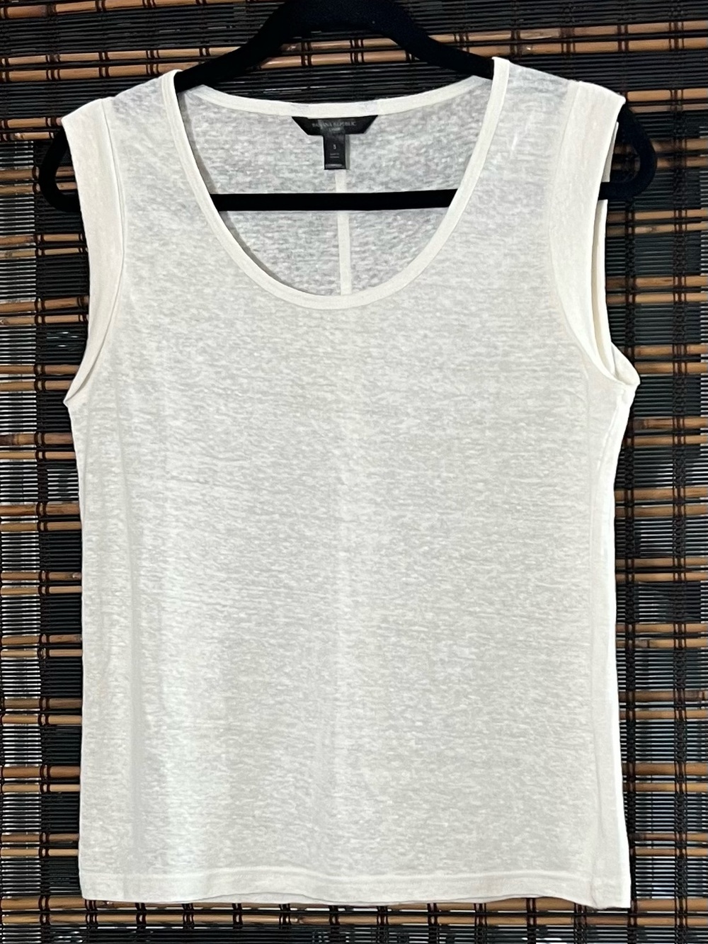 NWOT 100% Linen Cream Roll-Cuff Tank Sz S